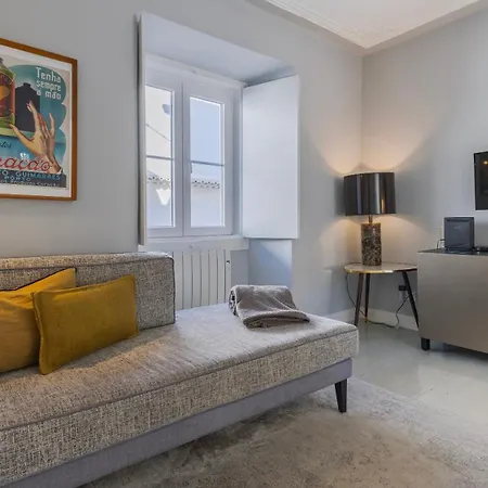 Stylish 1bdr In Bairro Alto By Lovelystay * Lisboa