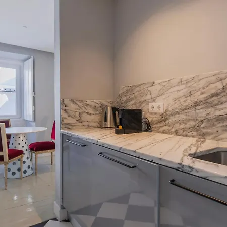 Stylish 1bdr In Bairro Alto By Lovelystay Lejlighed *
