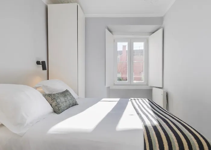 Lägenhet Stylish 1bdr In Bairro Alto By Lovelystay Lisboa