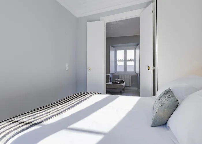 Stylish 1bdr In Bairro Alto By Lovelystay Lisbon